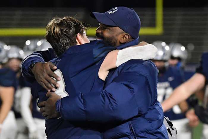 a Wilsonville Mountain View 5A Oregon football final November 24 2023 Leon Neuschwander 80